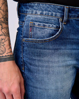 Jeans regular fit lavaggio medio