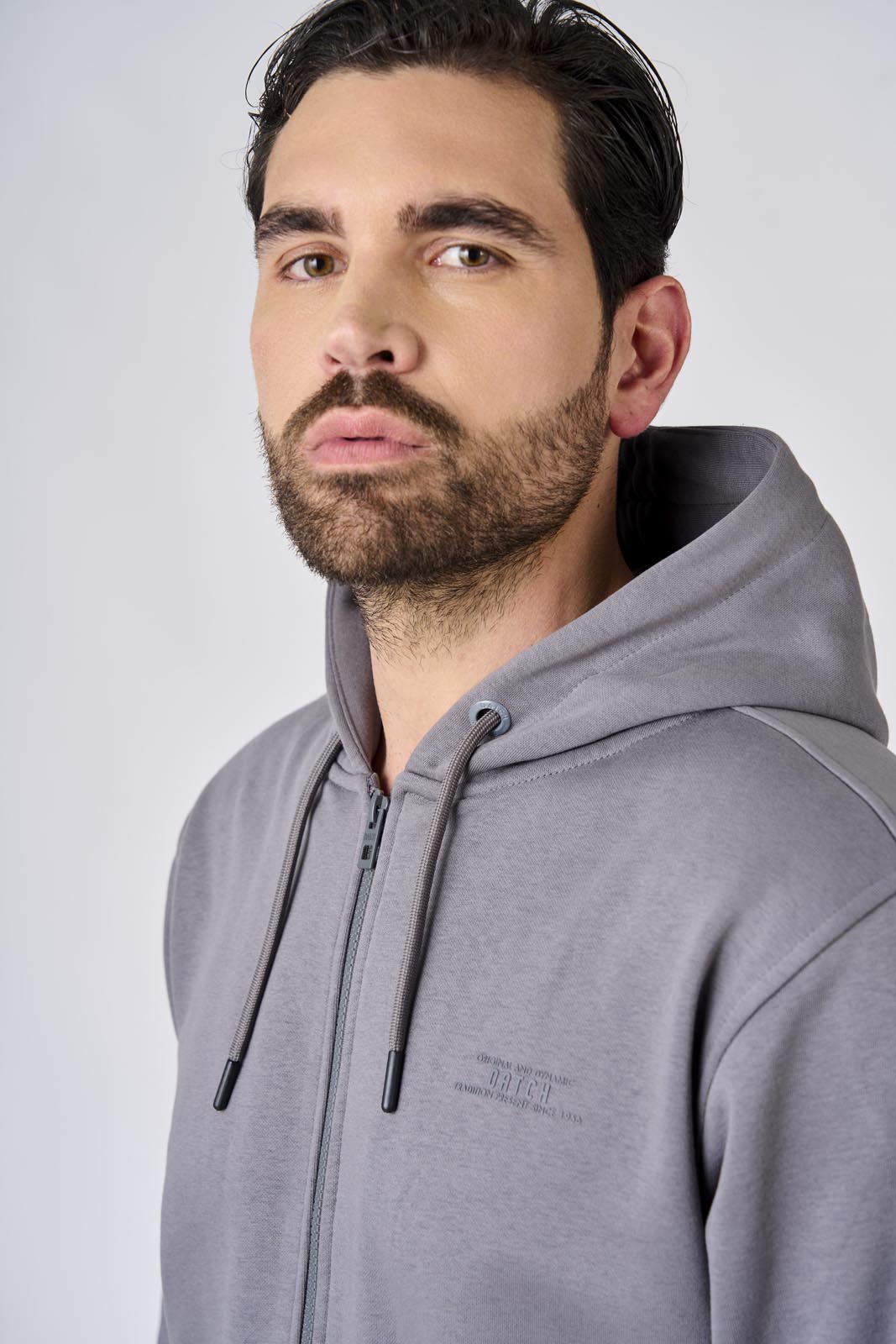 Felpa con cappuccio e zip