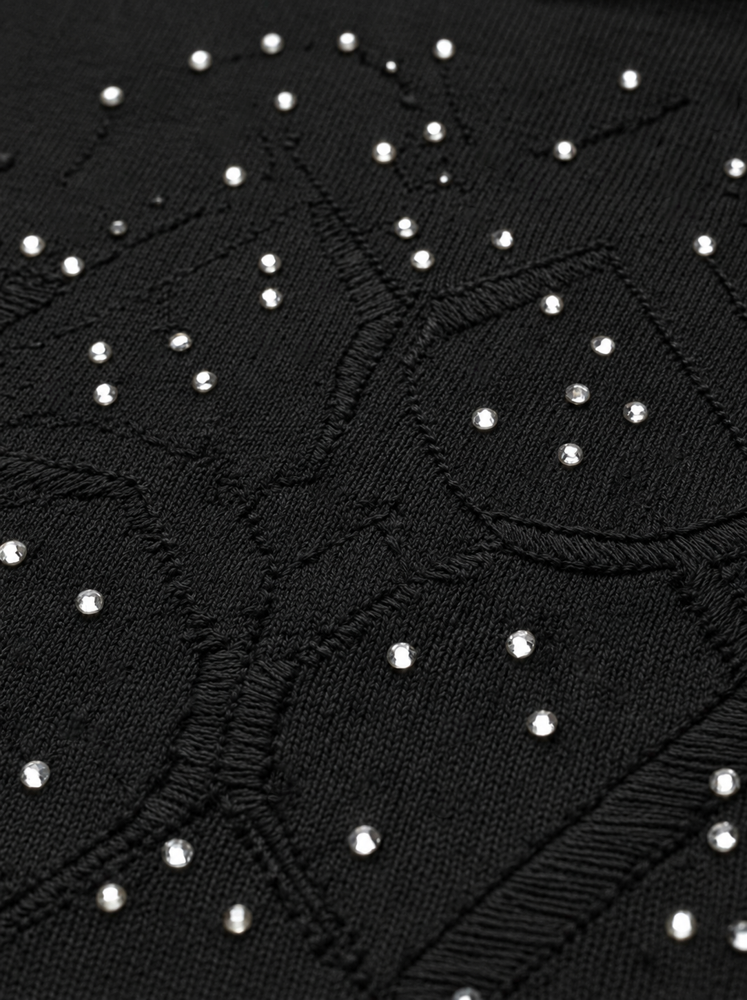 Maglia girocollo con strass e logo jacquard