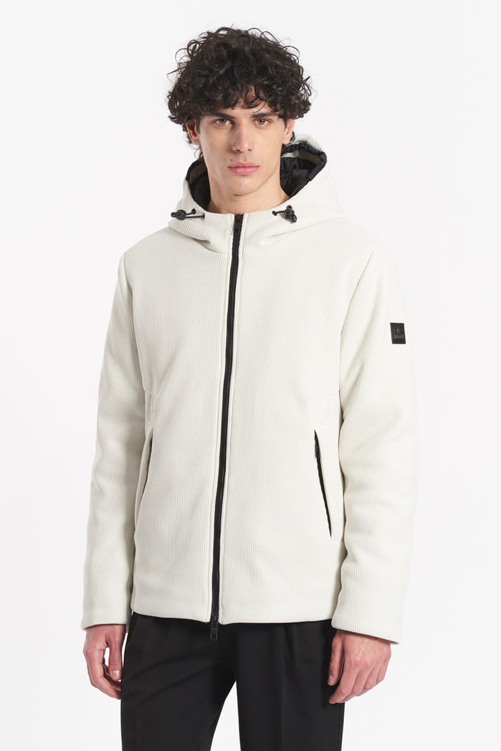 Giacca tecnica con zip e cappuccio