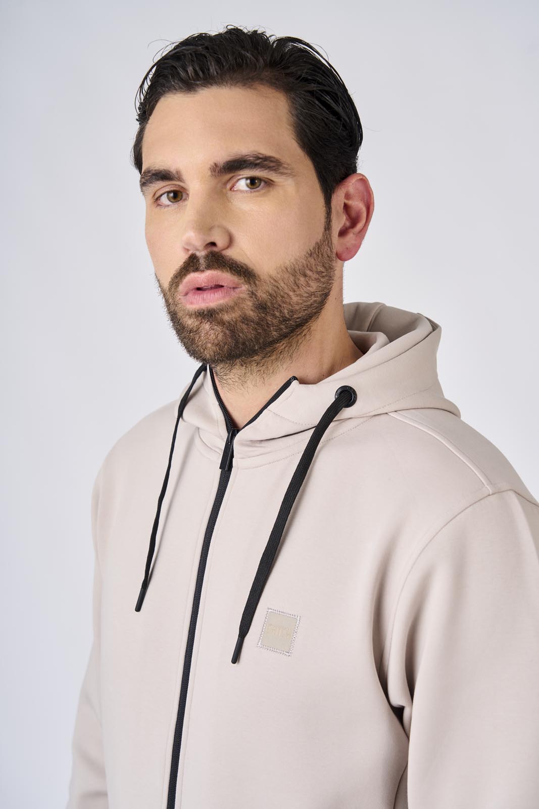 Felpa con cappuccio e zip in interlock