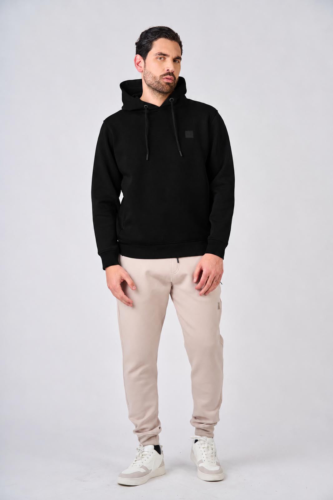 Felpa con cappuccio in interlock con tasche