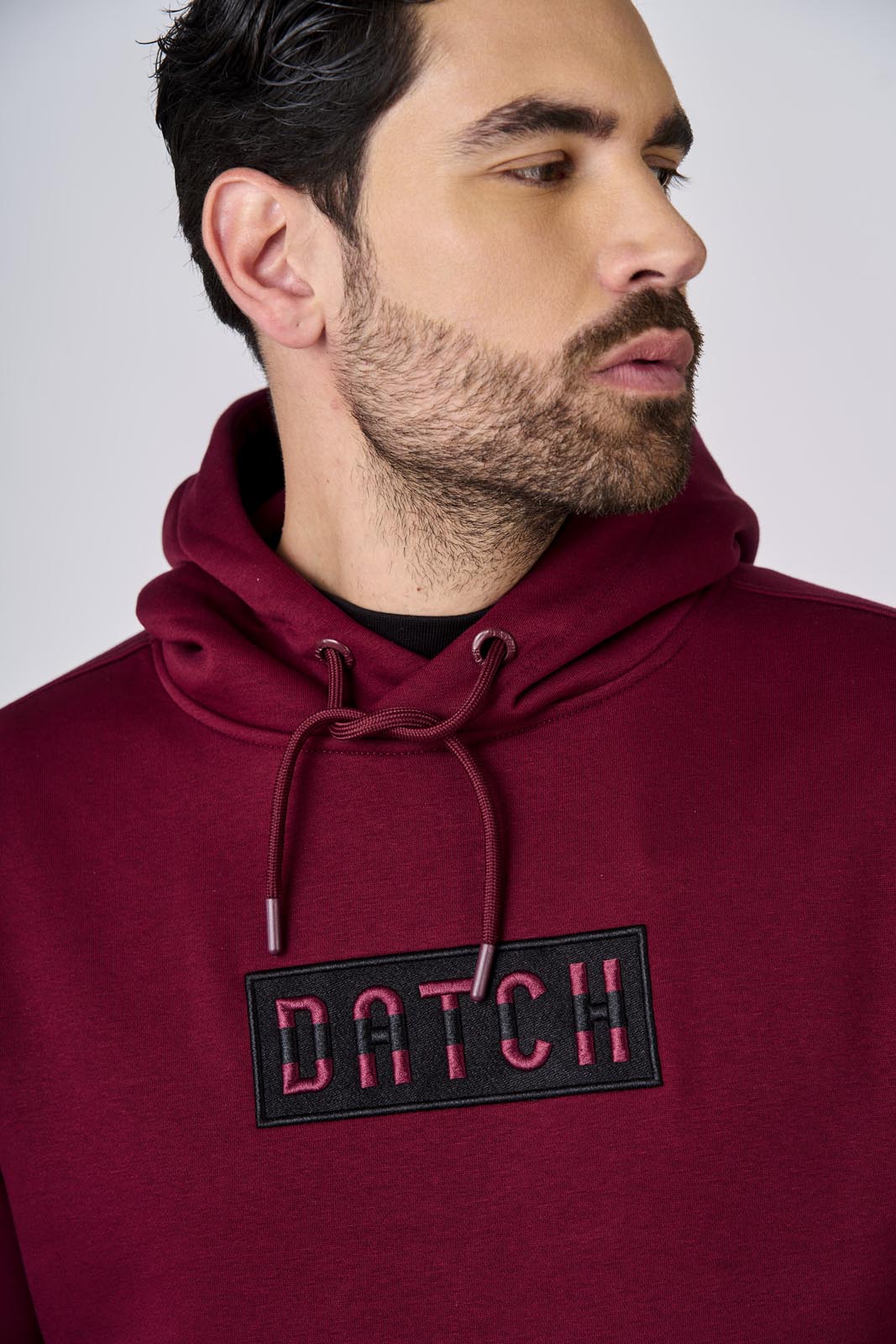 Felpa con cappuccio e logo ricamato