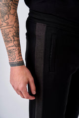 Pantaloni in felpa con tagli laterali