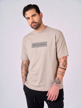 T-shirt con stampa logata