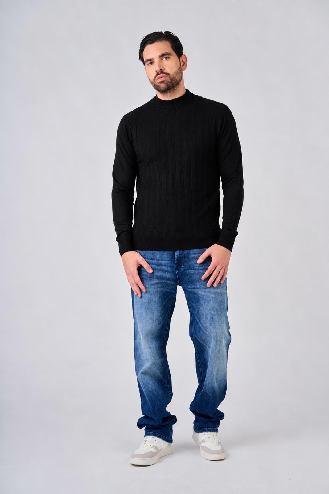 Maglia a mezzo collo con motivo jacquard
