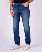 Jeans regular fit lavaggio chiaro