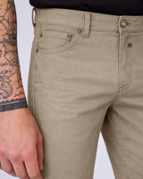 Pantaloni slim fit tinto in capo