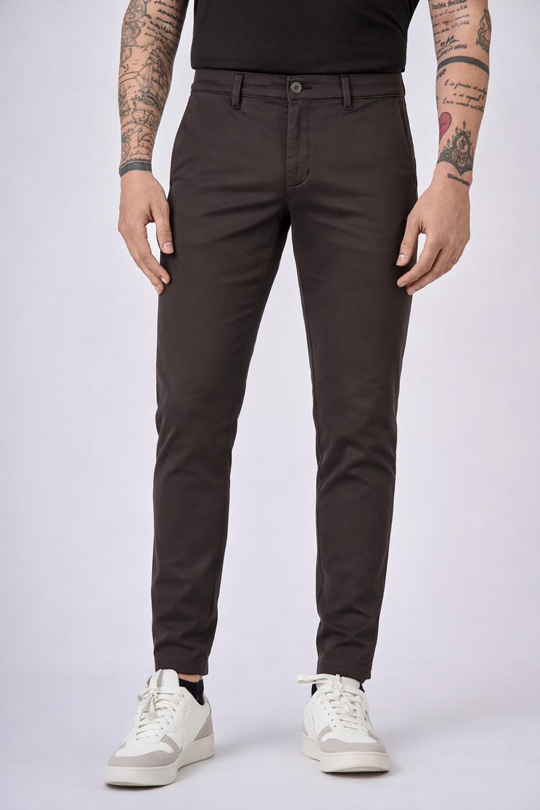 Pantaloni slim fit tasca America tinto in capo