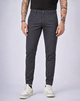 Pantaloni slim fit tasca America tinto in capo