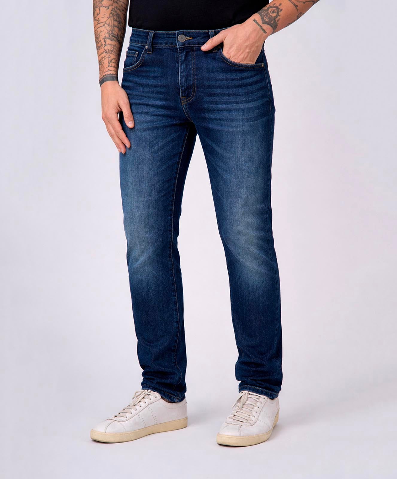 Jeans regular fit tonalità sabbia