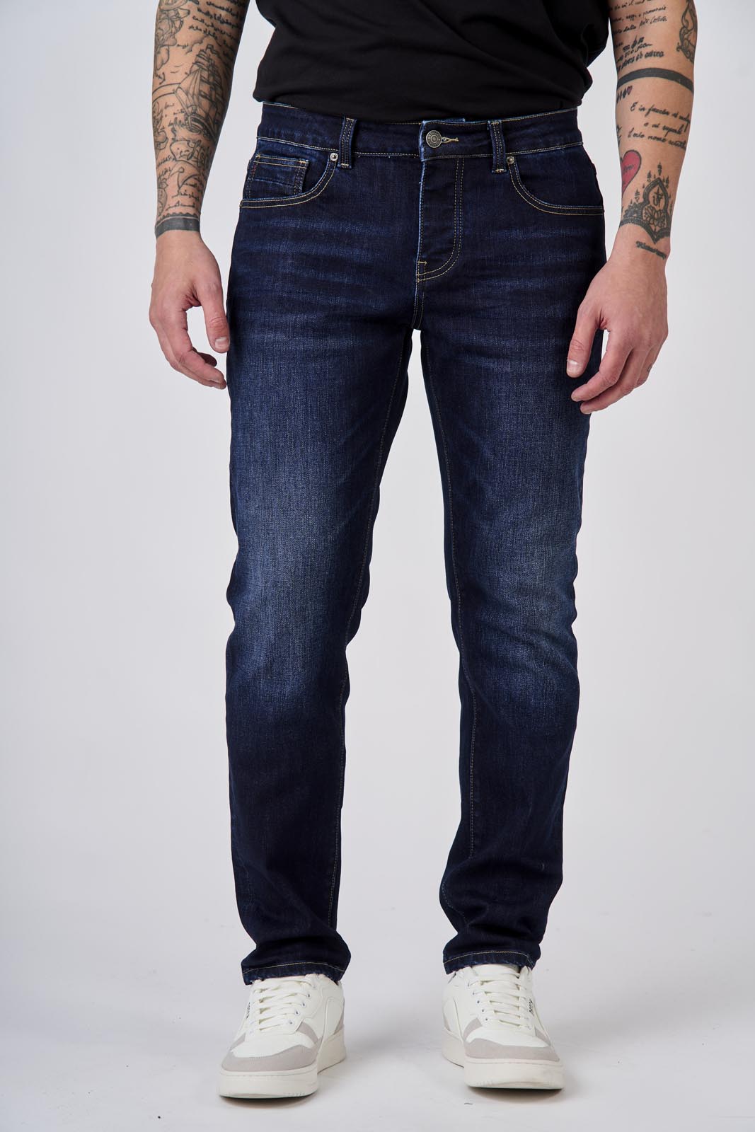 Jeans slim fit lavaggio scuro