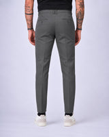 Pantalone in punto Milano