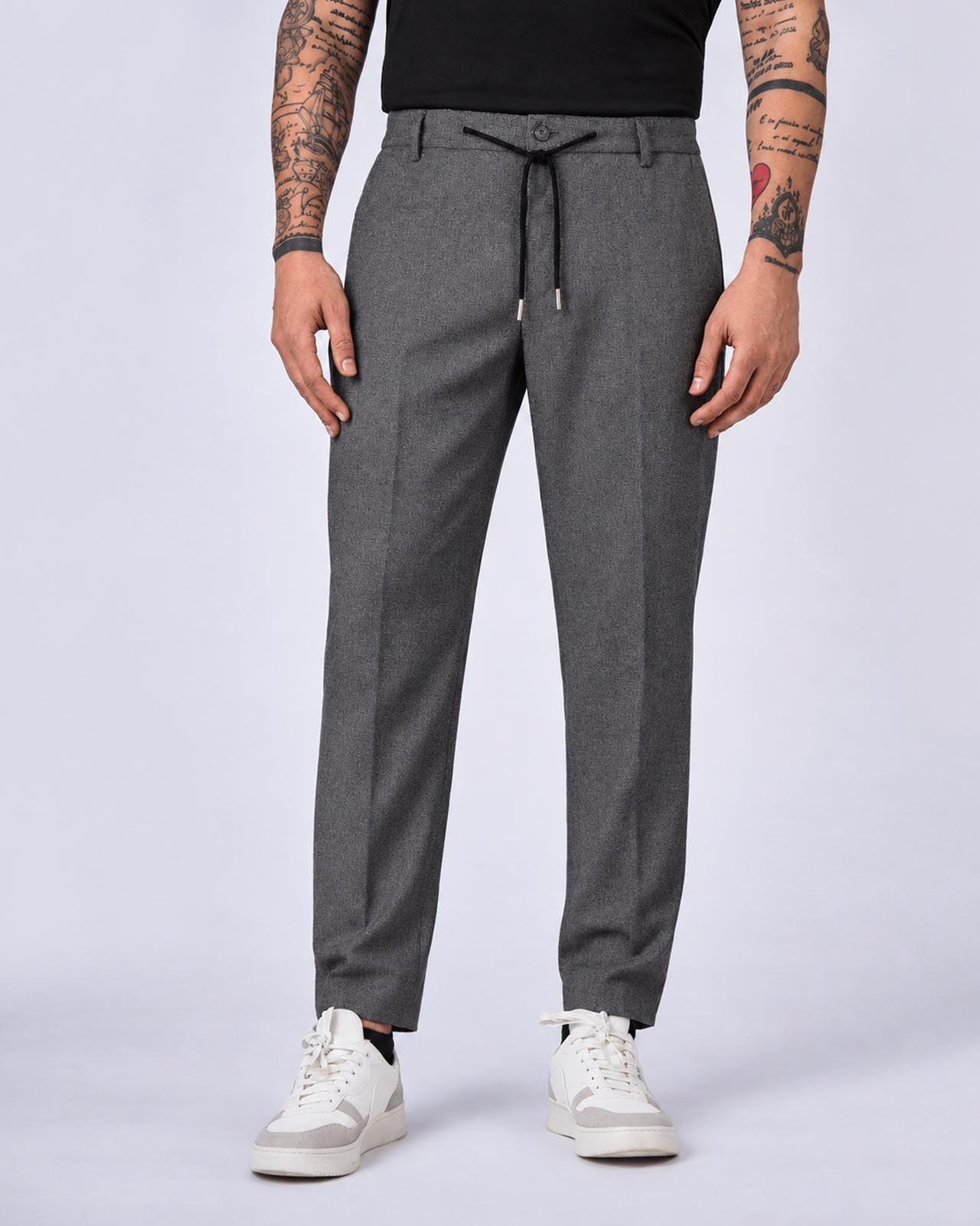 Pantalone in punto Milano