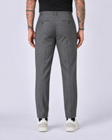 Pantalone in punto Milano