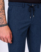 Pantalone in punto Milano