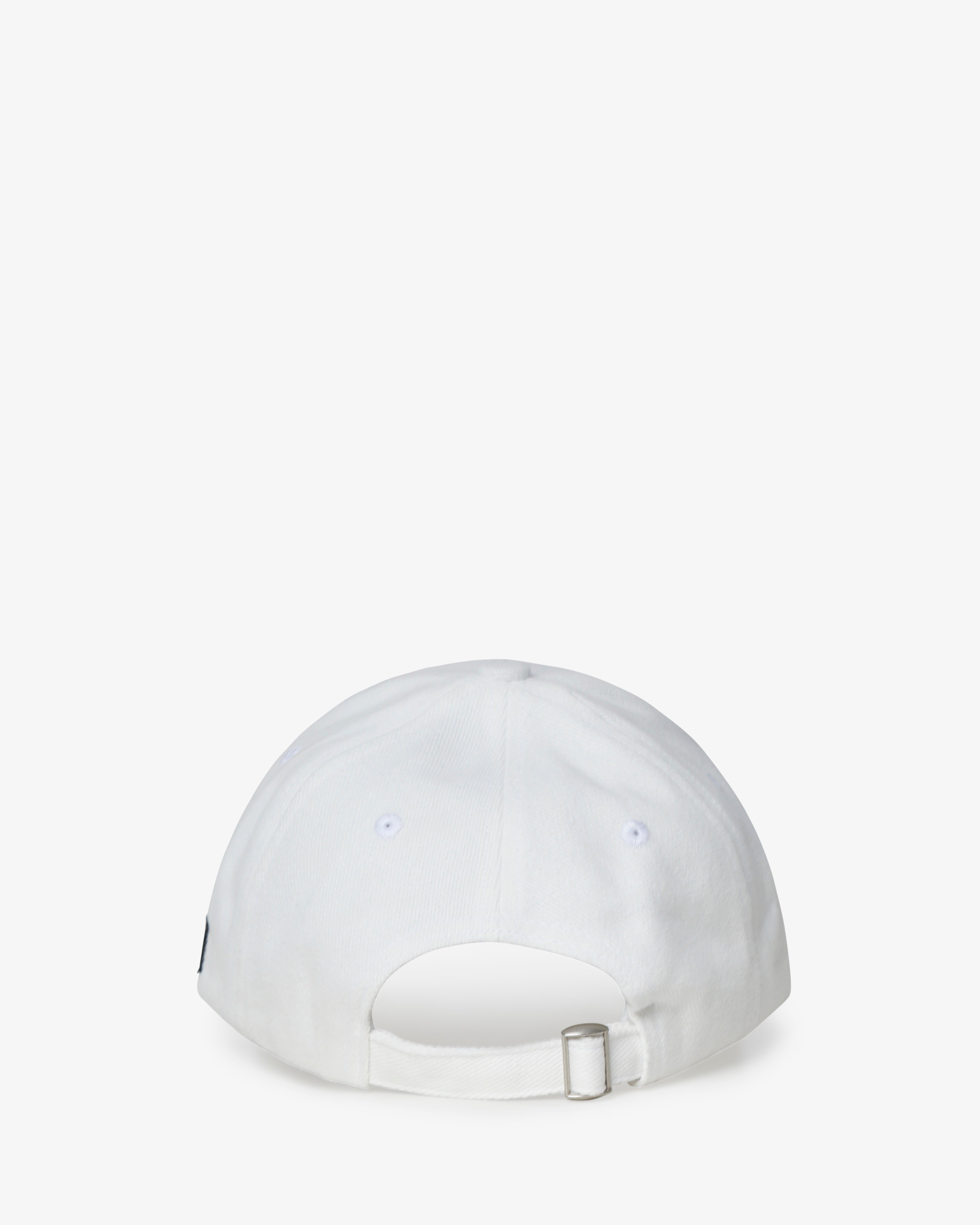 Cappellino con visiera e logo tono su tono