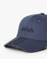 Cappellino con visiera e logo tono su tono