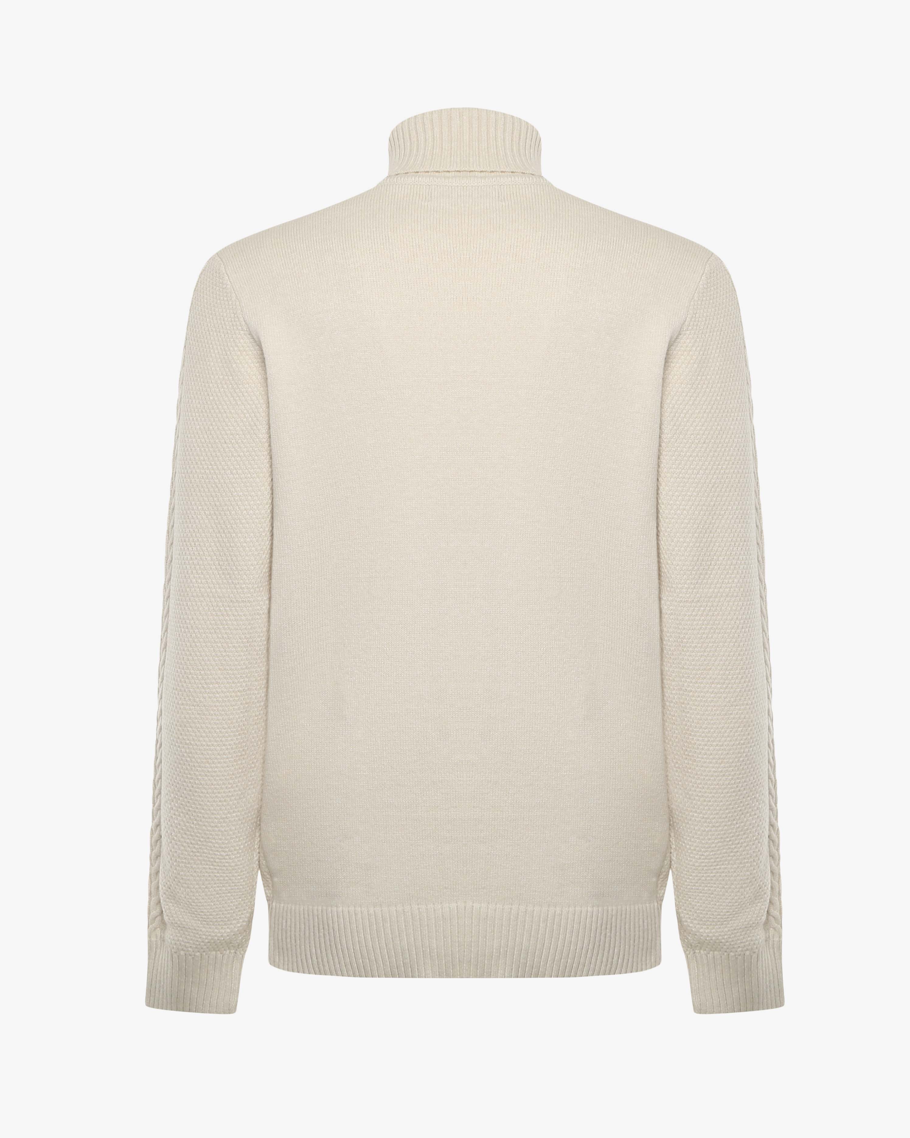 Maglia braids collo alto