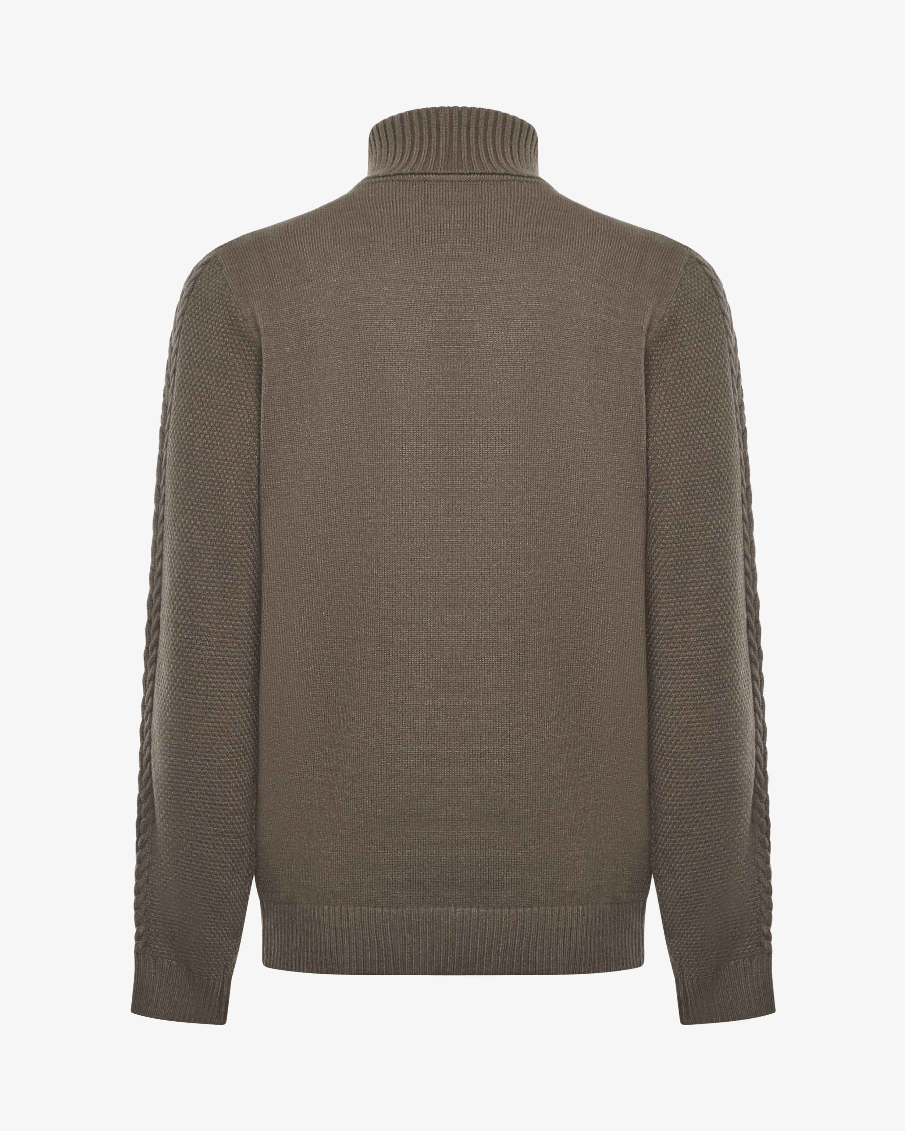 Maglia braids collo alto