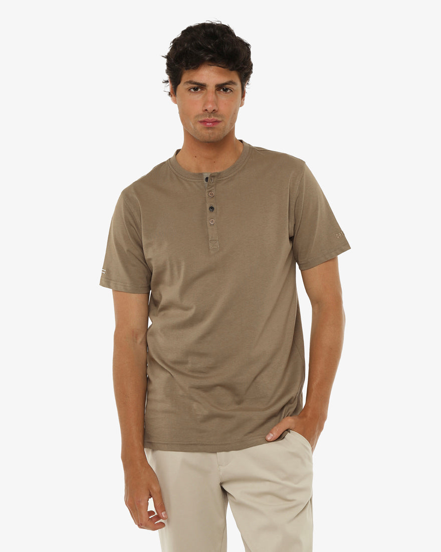 T-shirt cotone collo serafino