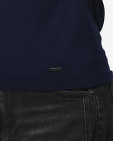 Maglia girocollo con collo a costine