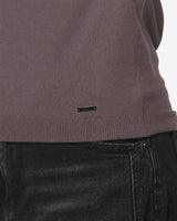 Maglia girocollo con collo a costine