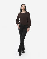 Maglia con strass al girocollo