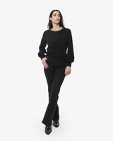 Maglia con strass al girocollo