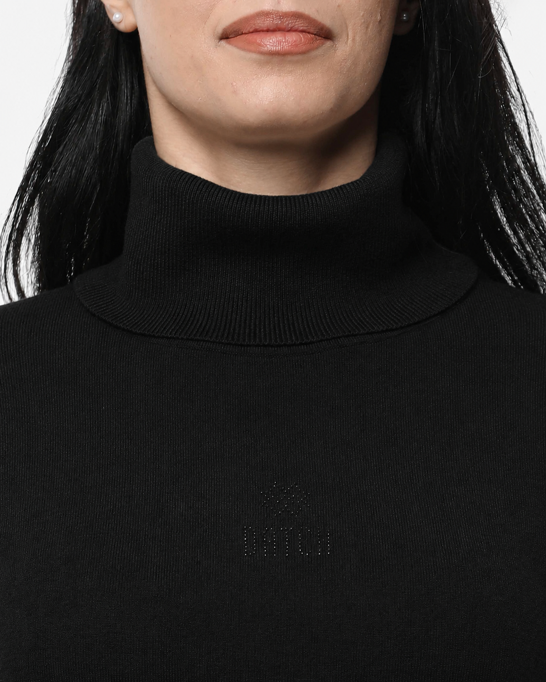 Abito in maglia a collo alto con strass