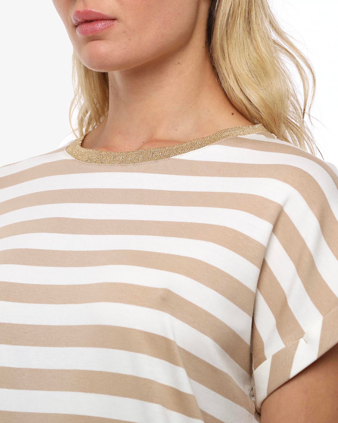 T-shirt a righe taglio over in viscosa