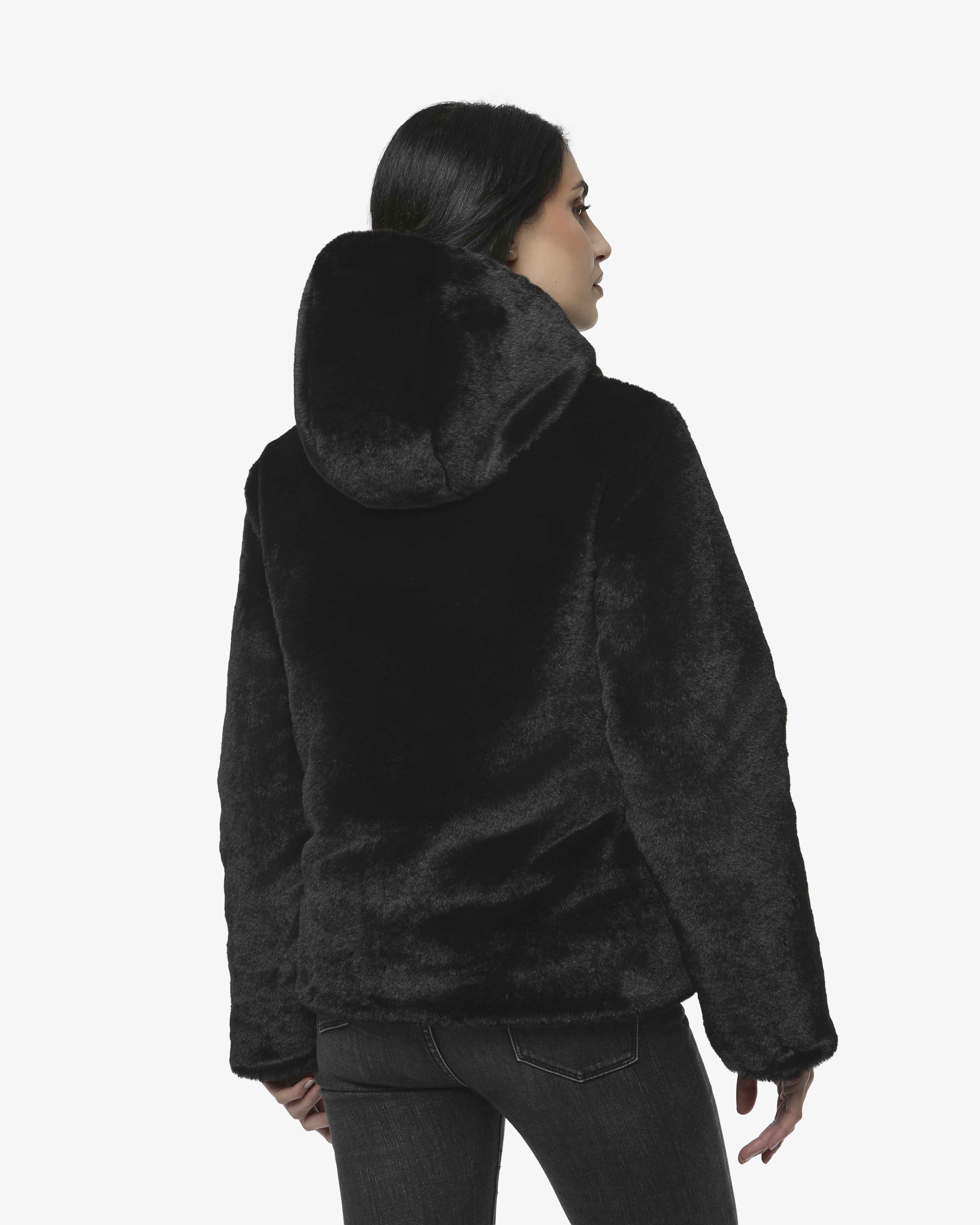 Giubbotto double face con cappuccio in nylon ed ecofur