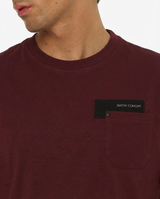 T-shirt con taschino