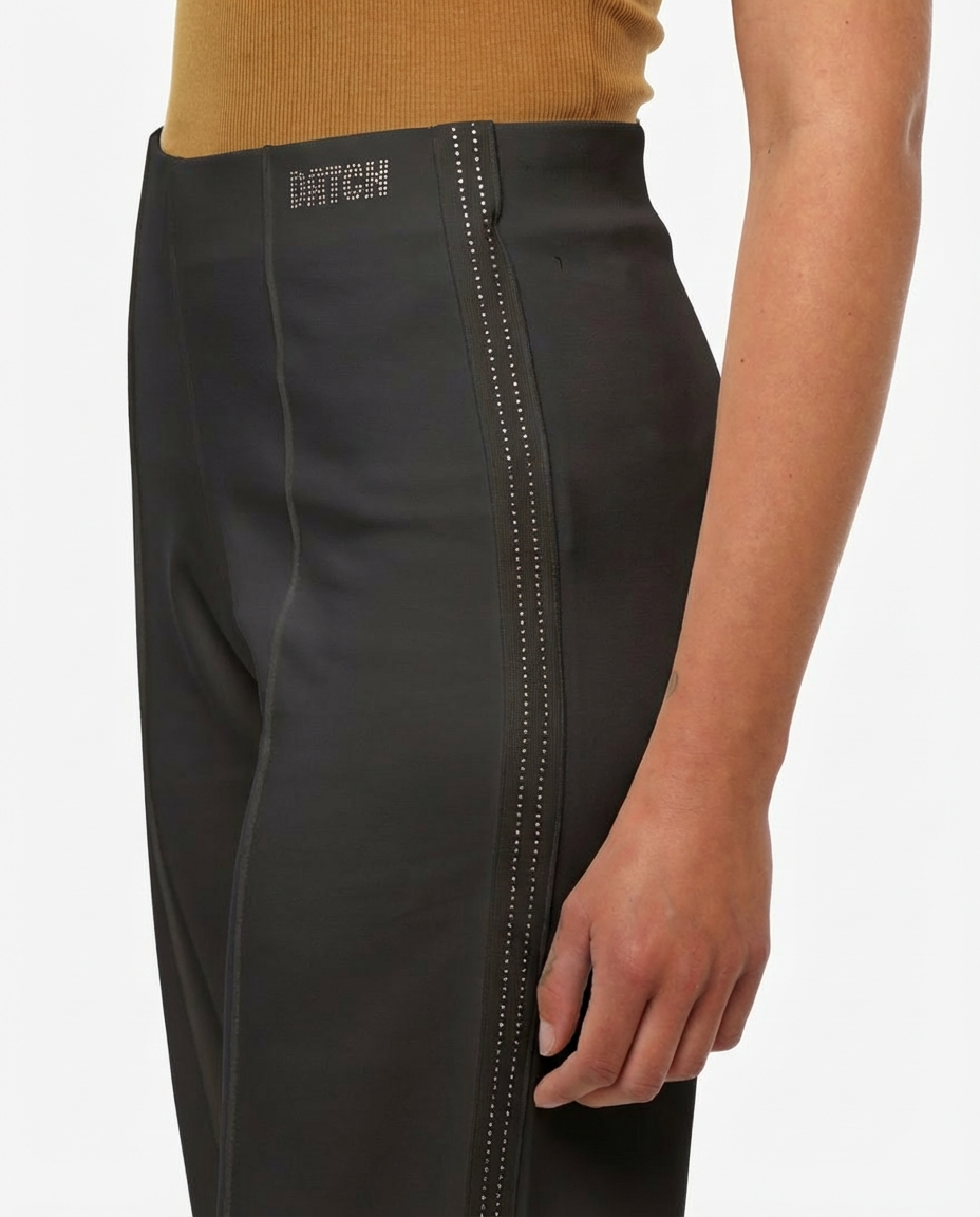 Pantaloni con strass taglio over in cotone stretch